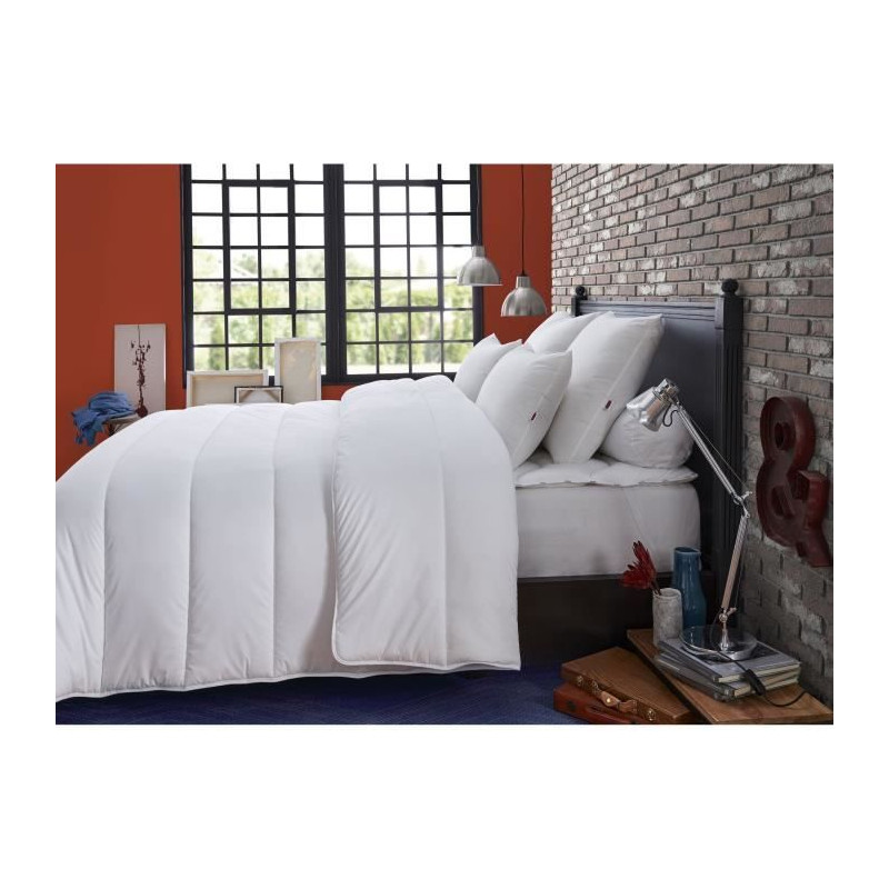 DODO - Couette - Instant douillet - 220 x 240 cm - 300g/m² - Blanc