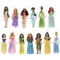 Mattel Disney Coffret Princesses Étincelantes avec 13 poupées avec habillage scintillant et accessoires, Des 3 ans, HPG74